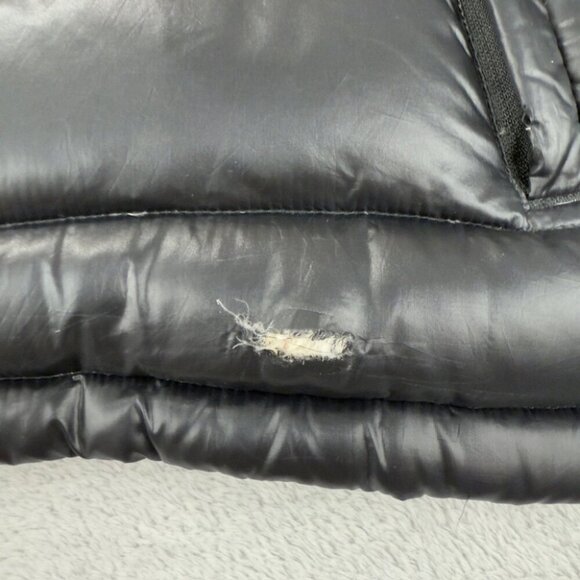 The North Face Women's Size Medium 700 Down Fill Nuptse Black Puffer Jacket - Picture 3 of 16